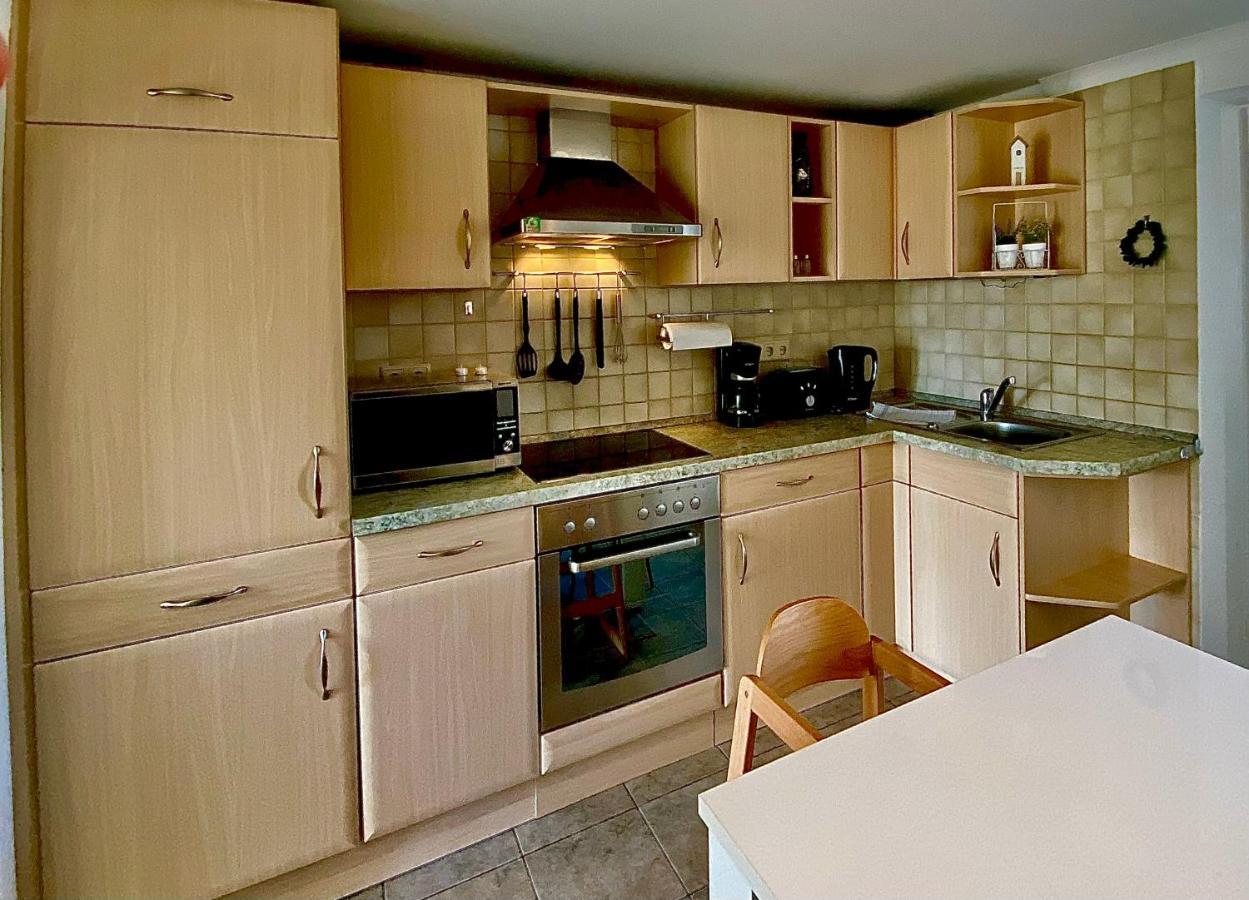 Gemuetliche Ferienwohnung Sagard Exterior foto