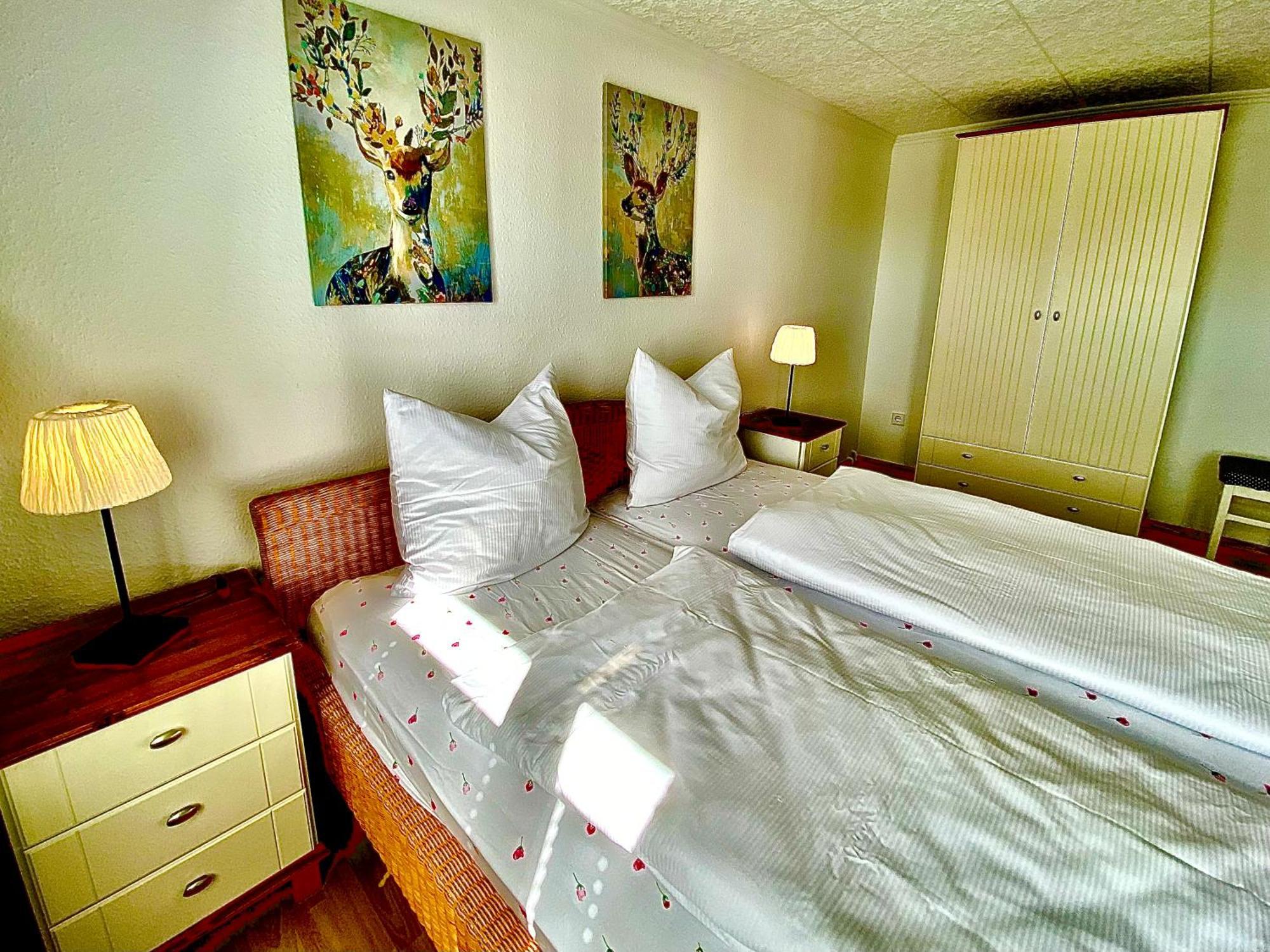 Gemuetliche Ferienwohnung Sagard Exterior foto