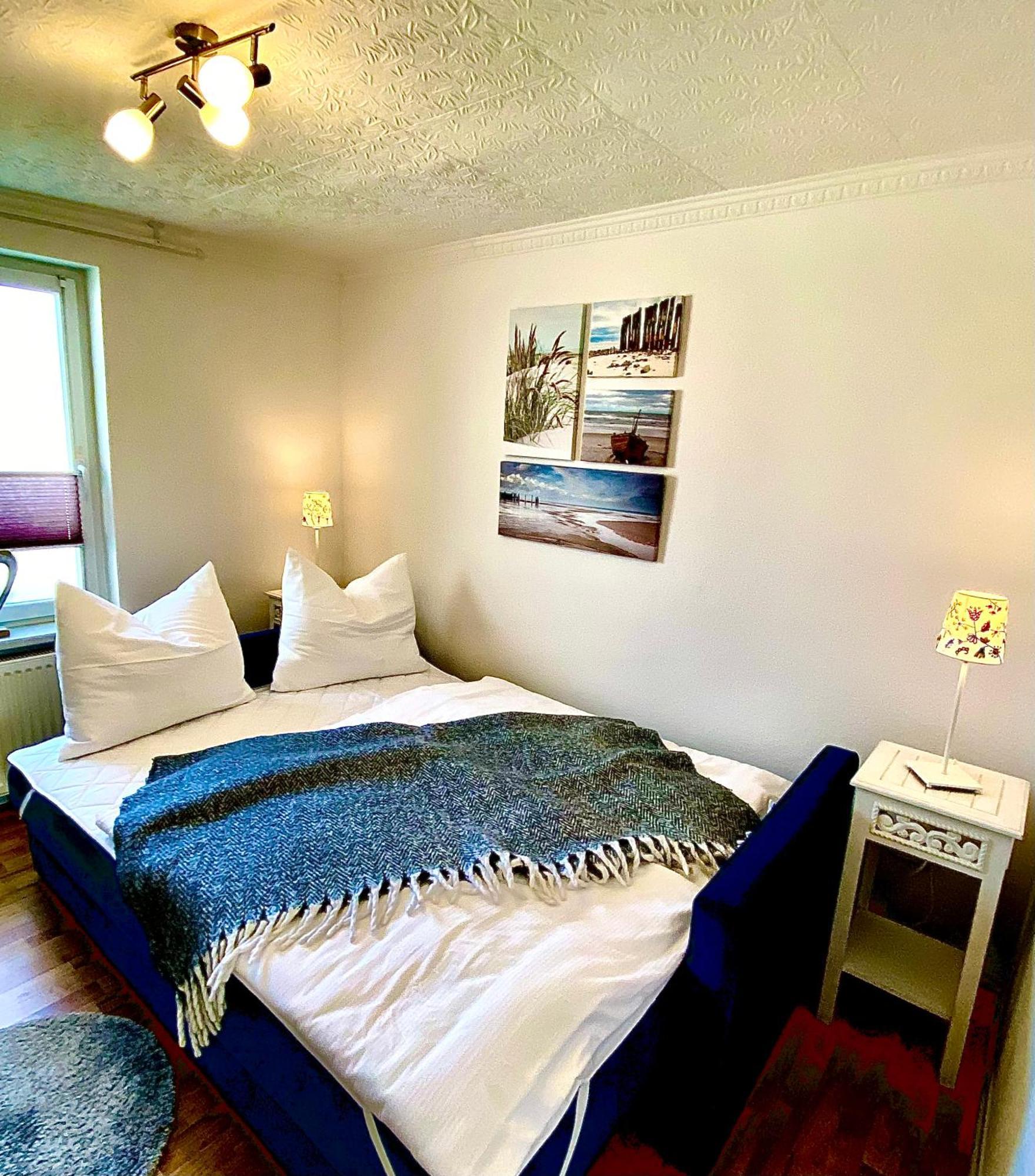 Gemuetliche Ferienwohnung Sagard Exterior foto