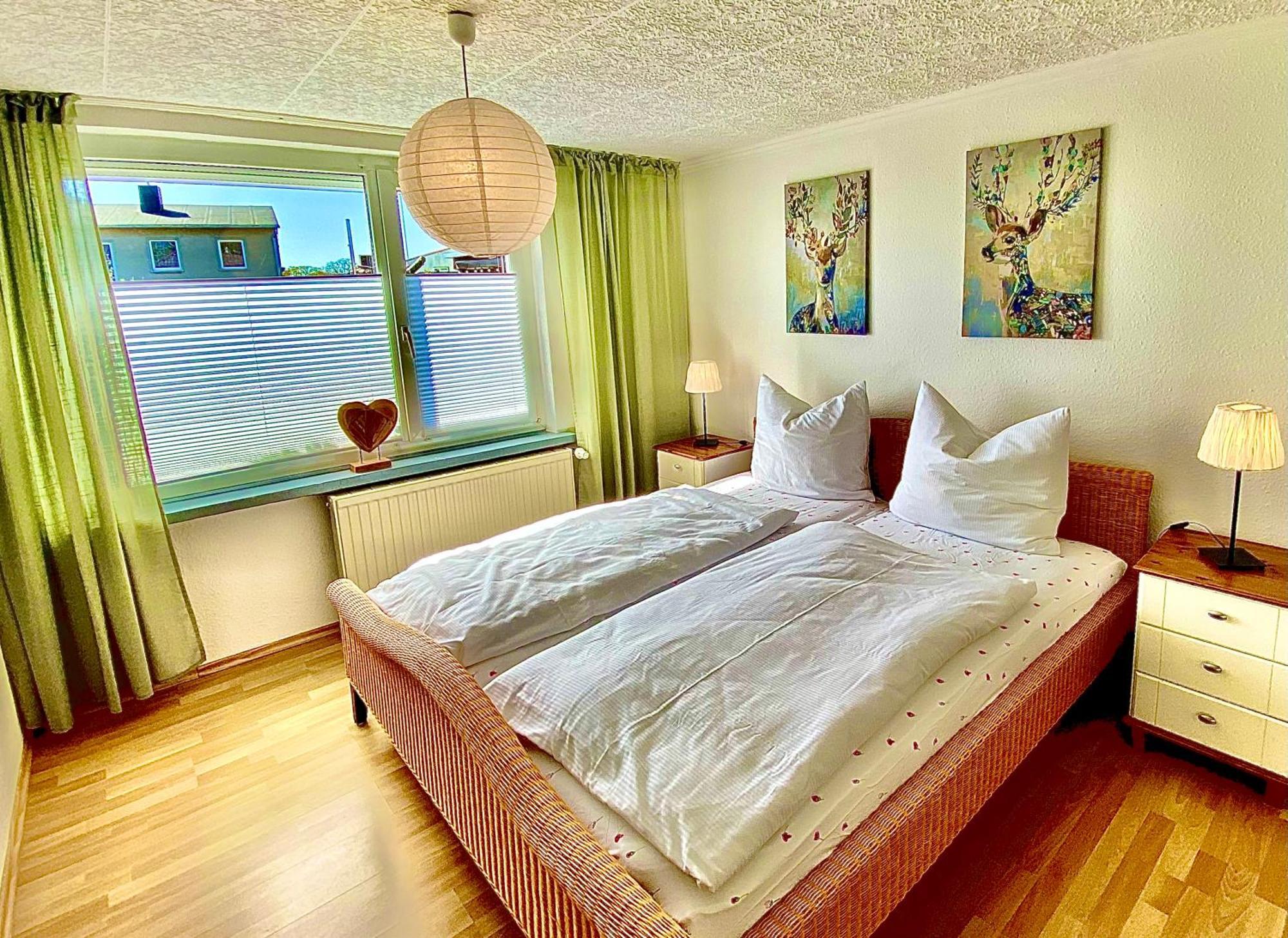 Gemuetliche Ferienwohnung Sagard Exterior foto